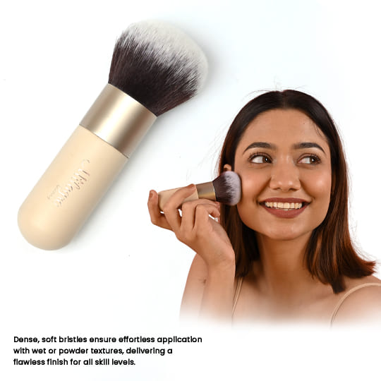 Kabuki Face Brush